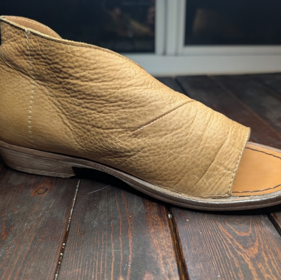 Free People Mont Blanc Asymmetrical Sandal (Women) Size 7 Tan Leather Cutout - Picture 11 of 11